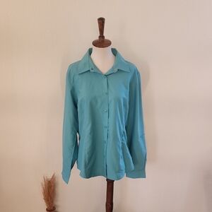 Duluth Long Sleeve Buttom Down Shirt